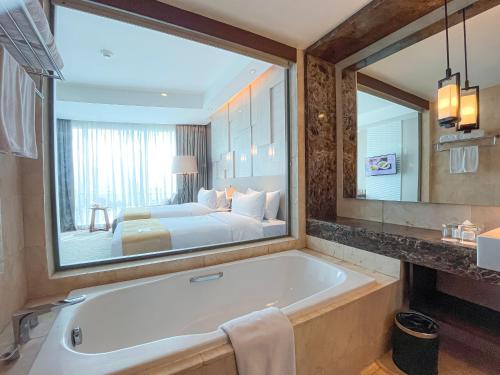 Crowne Plaza Bandung in Bandung Crowne Plaza Bandung in Bandung