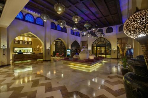 Entrance, Aldhafra resort, Vignette Collection by IHG in Madinat Zayid Entrance, Aldhafra resort, Vignette Collection by IHG in Madinat Zayid