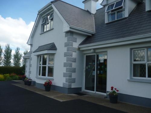 Armcashel B&B in Ballaghadereen Armcashel B&B in Ballaghadereen