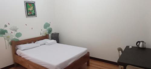 Villa Peralta Inn in Donsol Villa Peralta Inn in Donsol