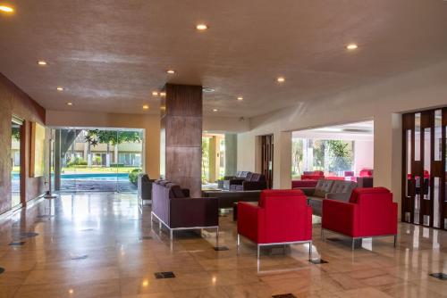 Lobby, Camino Real Guadalajara in Vallarta Lobby, Camino Real Guadalajara in Vallarta