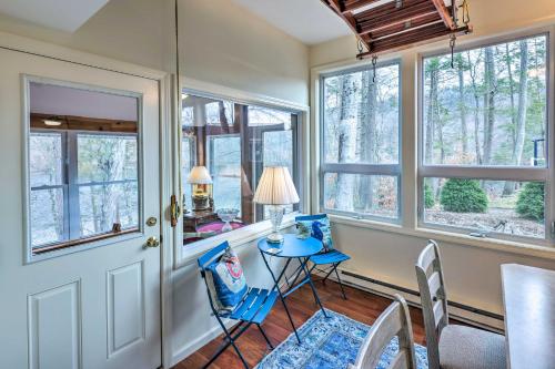 Waterfront Retreat with Boat Dock and Fire Pit! in 紹斯伯里 Waterfront Retreat with Boat Dock and Fire Pit! in 紹斯伯里