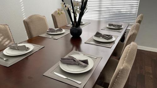 The Park Side Lux Family friendly smart home close to all Dallas Attractions in Коппелл The Park Side Lux Family friendly smart home close to all Dallas Attractions in Коппелл