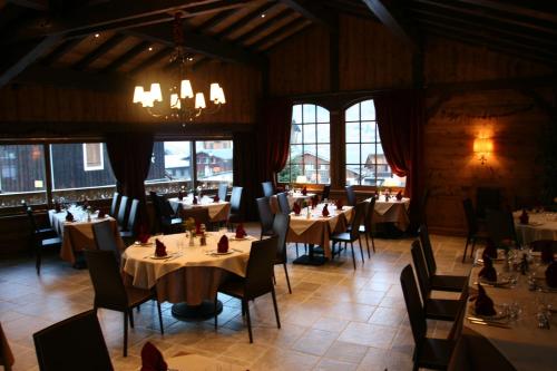 Ресторант, Hotel Champs Fleuris Morzine in Морзин Ресторант, Hotel Champs Fleuris Morzine in Морзин