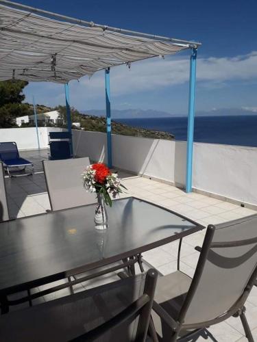 Giota & Antonia Apartments in Agios Georgios Giota & Antonia Apartments in Agios Georgios