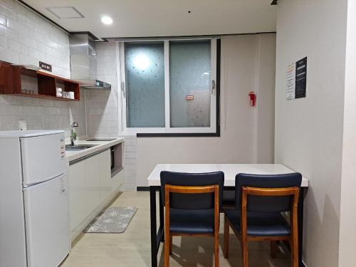 Chuncheon Hotel Gongjicheon in Gangnam-dong Chuncheon Hotel Gongjicheon in Gangnam-dong