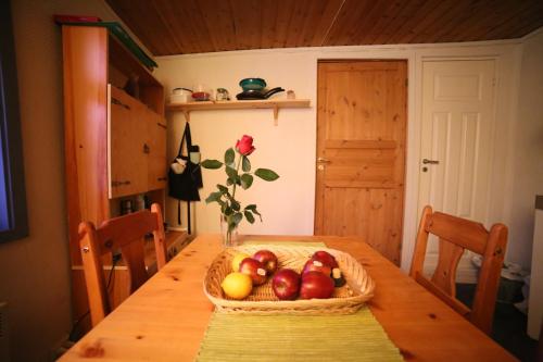 Shared lounge/TV area, Tromso Activities Hostel in Tromsø Shared lounge/TV area, Tromso Activities Hostel in Tromsø