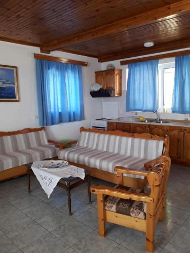 Giota & Antonia Apartments in Koroni Giota & Antonia Apartments in Koroni