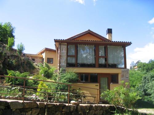 Albergue Rural O Coto 
Albergue Rural O Coto