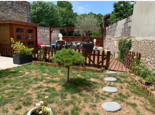 Studio entier Tout confort near Angoulême-Cognac International Airport Studio entier Tout confort near Angoulême-Cognac International Airport