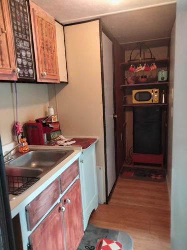 Kitchen, Affordable efficiency Lot B in Orlando West Kitchen, Affordable efficiency Lot B in Orlando West