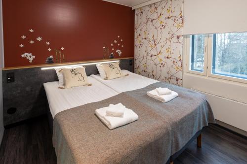 Bed, Hotel Linnasmaki near Turku Airport Bed, Hotel Linnasmaki near Turku Airport