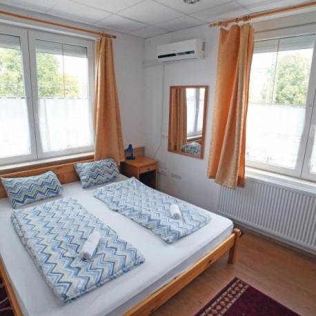 Balaton Vendeghaz Fonyod in บาลาตันเลลเล Balaton Vendeghaz Fonyod in บาลาตันเลลเล