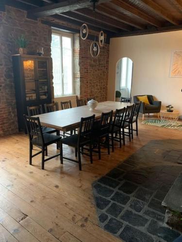 Gîte de Lafayette (Gite de Lafayette) in Pionsat Gîte de Lafayette (Gite de Lafayette) in Pionsat