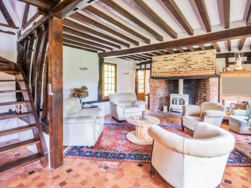 Holiday Home La Chaumiere by Interhome in La Poterie-Mathieu Holiday Home La Chaumiere by Interhome in La Poterie-Mathieu