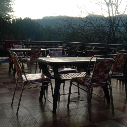 The Orchard Homestay Narkanda Shimla in Matiana The Orchard Homestay Narkanda Shimla in Matiana