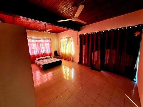 Homestay Kuala Terengganu One Stop near Crystal Mosque Homestay Kuala Terengganu One Stop near Crystal Mosque