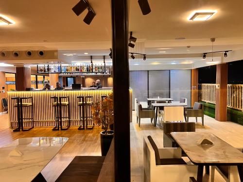 레스토랑, The Destination by Gidanka in 아부자 레스토랑, The Destination by Gidanka in 아부자