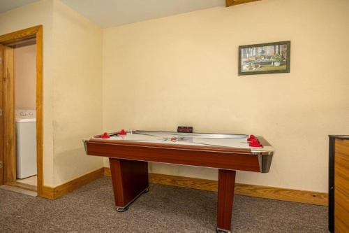 Briarstone Lodge Condo 13A in Mt Zion Briarstone Lodge Condo 13A in Mt Zion