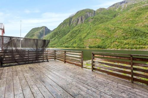 Erkély/terasz, Sjøgata Riverside Rental and Salmon Fishing in Mosjoen Erkély/terasz, Sjøgata Riverside Rental and Salmon Fishing in Mosjoen