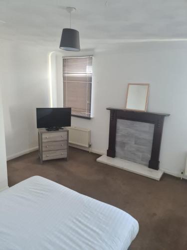24hr SELF CHECK IN APARTMENT CENTRAL BARNSLEY in Barnsley 24hr SELF CHECK IN APARTMENT CENTRAL BARNSLEY in Barnsley