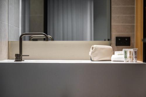 Bathroom, Nesuto Docklands in Docklands Bathroom, Nesuto Docklands in Docklands