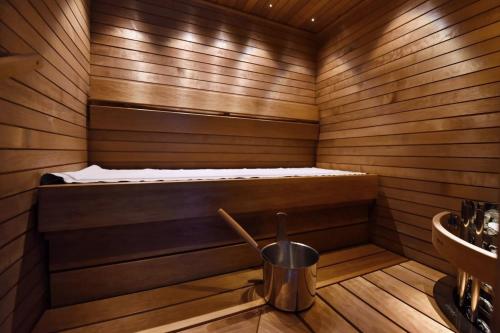 Sauna, Levin Alppitalot Alpine Chalets Deluxe in Levi Sauna, Levin Alppitalot Alpine Chalets Deluxe in Levi