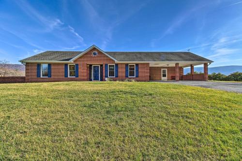 Home with Hot Tub Near Shenandoah Natl Park! in Front Royal (Virginia) Home with Hot Tub Near Shenandoah Natl Park! in Front Royal (Virginia)