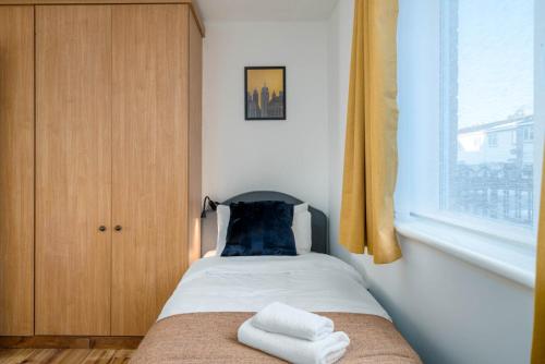 2 bedroom flat near London ExCel