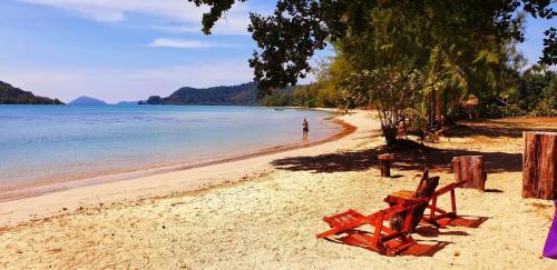 Beach, Miss You Beach Resort - Koh Mak in Ao Kao Beach, Miss You Beach Resort - Koh Mak in Ao Kao
