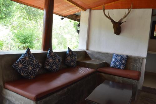 The Lodge at Galapitiyaya Estate for 10 in Haputale The Lodge at Galapitiyaya Estate for 10 in Haputale