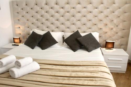 WAMMA Spanish Steps Apartment with Two bedrooms