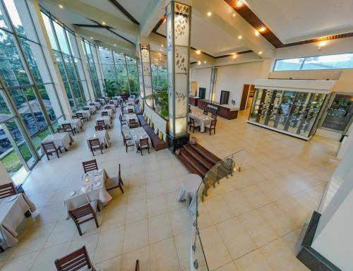 Restaurant, Hotel Lomas del Volcan in La Fortuna Restaurant, Hotel Lomas del Volcan in La Fortuna