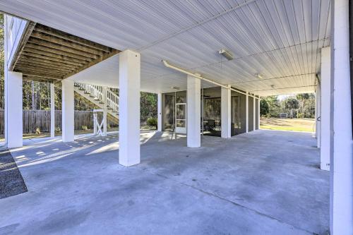 Honeys Hideout Less Than 1 Mile to River Access! in Steinhatchee (FL) Honeys Hideout Less Than 1 Mile to River Access! in Steinhatchee (FL)