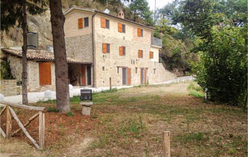 Exterior view, Beautiful home in Fraz,Olibra,Com,Venar, with 4 Bedrooms and WiFi in Venarotta Exterior view, Beautiful home in Fraz,Olibra,Com,Venar, with 4 Bedrooms and WiFi in Venarotta