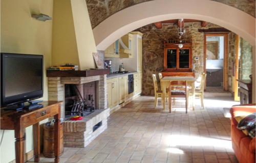 Beautiful home in Fraz,Olibra,Com,Venar, with 4 Bedrooms and WiFi in Venarotta Beautiful home in Fraz,Olibra,Com,Venar, with 4 Bedrooms and WiFi in Venarotta