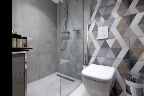 Bathroom, Victoria Interpark Hotel in Knittelsheim Bathroom, Victoria Interpark Hotel in Knittelsheim