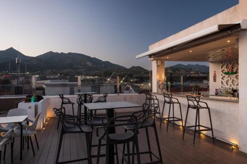 Balkon/Terrasse, DAOS Suites & Terrace Marbella in Marbella Balkon/Terrasse, DAOS Suites & Terrace Marbella in Marbella