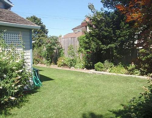 The Olde Angel Inn in ทะเลสาบไนการ่า (ON) The Olde Angel Inn in ทะเลสาบไนการ่า (ON)