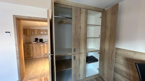 Pension zum Winterberg in เอลสเทอร์เวอร์ดา Pension zum Winterberg in เอลสเทอร์เวอร์ดา