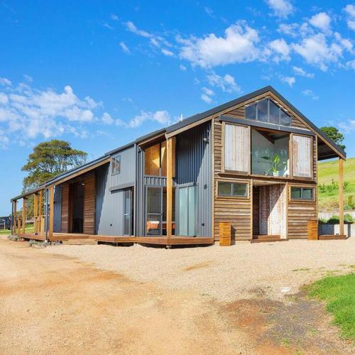 Luxury Hinterland Barn in Alstonville Luxury Hinterland Barn in Alstonville
