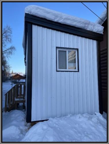 Our Cabin Bed & Breakfast in Yellowknife Our Cabin Bed & Breakfast in Yellowknife