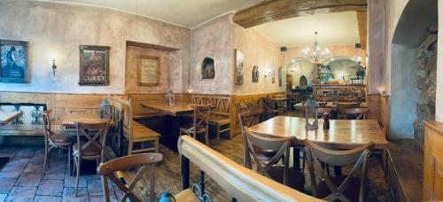 Pension & Restaurant Atmosfera in Loket Pension & Restaurant Atmosfera in Loket