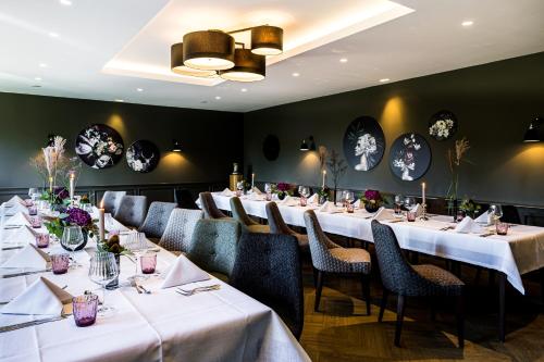Hotel & Restaurant Schroder in جروس ميكلسين Hotel & Restaurant Schroder in جروس ميكلسين