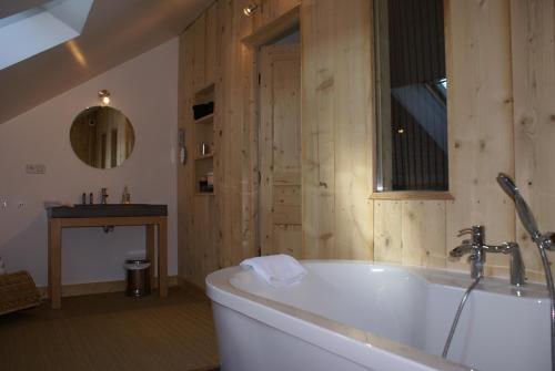 Fürdőszoba, Maison d'hotes Villa Richelieu in Chatellerault Fürdőszoba, Maison d'hotes Villa Richelieu in Chatellerault