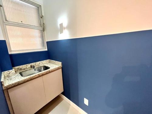 Kitchen, Apto Reformado e Decorado no Centro in Florianopolis Kitchen, Apto Reformado e Decorado no Centro in Florianopolis