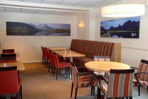 餐廳, Hamarøy Hotel in 恩哈維 餐廳, Hamarøy Hotel in 恩哈維