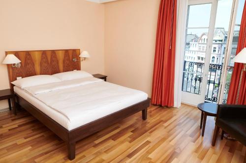 Hotel Schweizerhof Basel in Basel Hotel Schweizerhof Basel in Basel