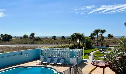 Beachside Resort Motel in Treasure Island (FL) Beachside Resort Motel in Treasure Island (FL)