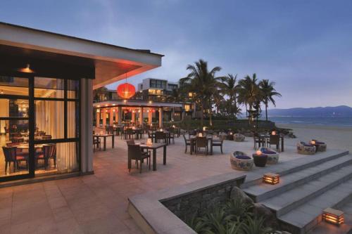 Restaurant, Villa sea view Da Nang near The Marble Mountains Restaurant, Villa sea view Da Nang near The Marble Mountains